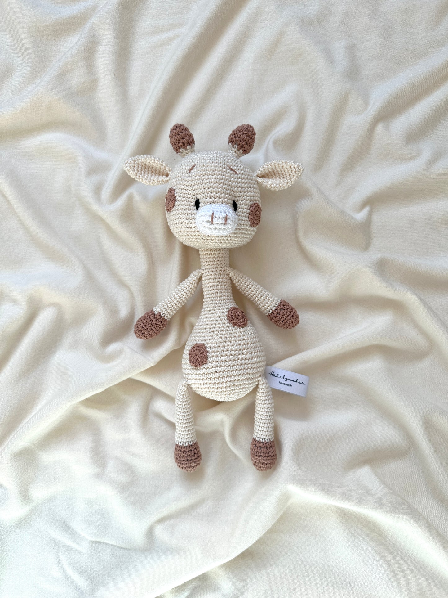 Kuscheltier „GIRA“